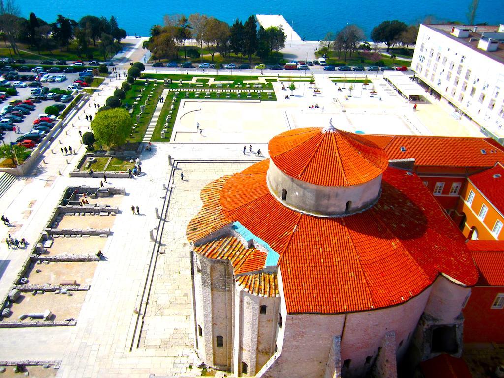 Rooms And Apartments Ana Zadar Exterior photo